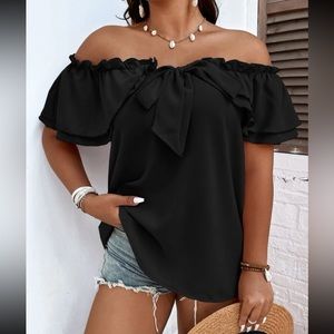 13577 Burgundy Cutout Shoulder Knitted Blouse